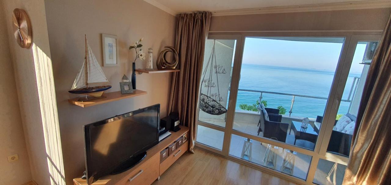 Alex Beach Apartment Sveti Vlas Exterior photo