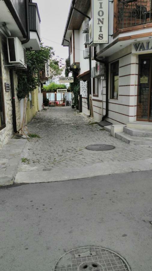 Alex Beach Apartment Sveti Vlas Exterior photo