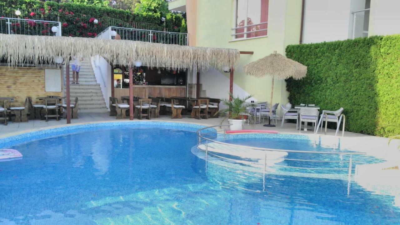 Alex Beach Apartment Sveti Vlas Exterior photo
