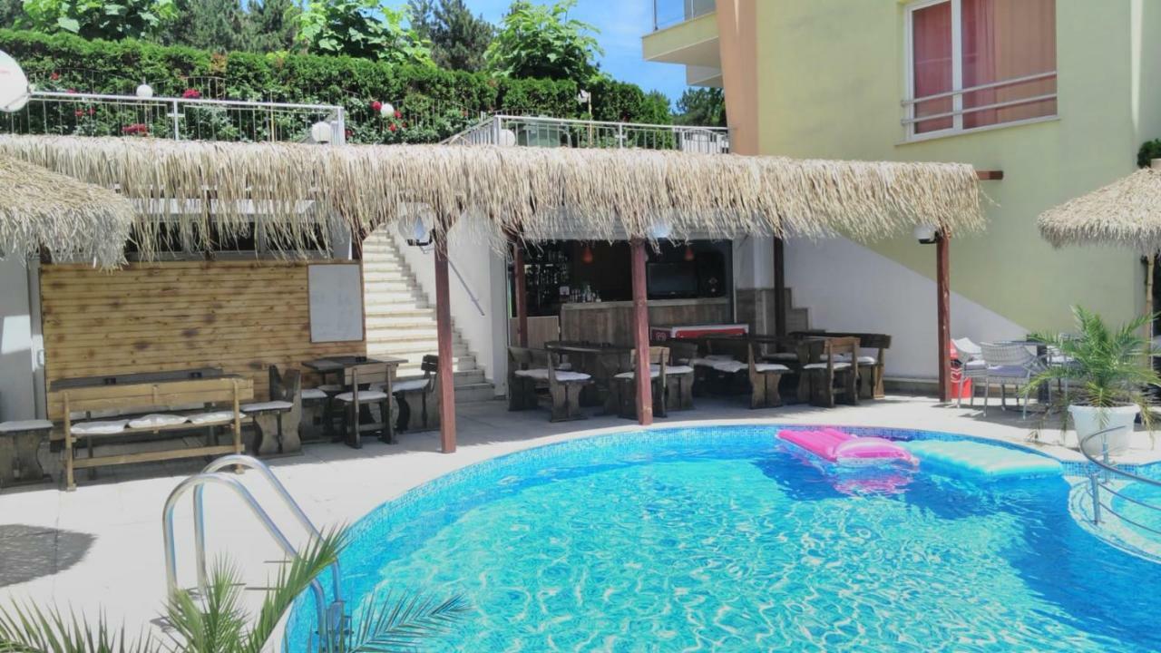 Alex Beach Apartment Sveti Vlas Exterior photo